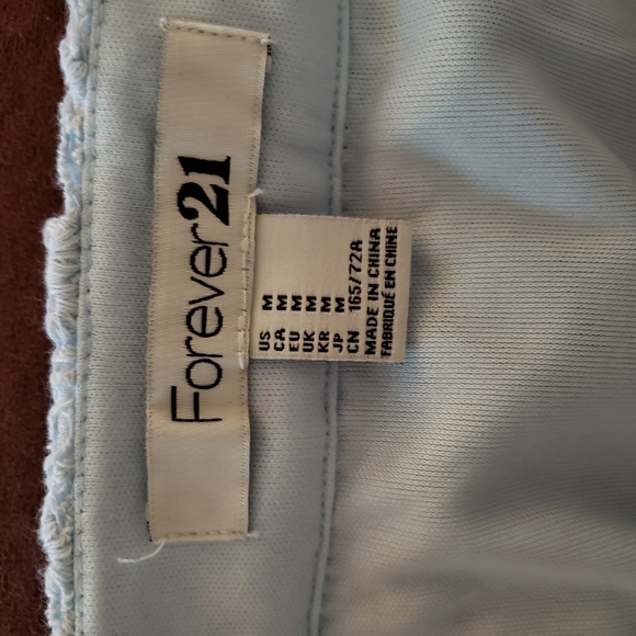 Forever 21 Floral Crochet Skirt - Picture 2 of 4